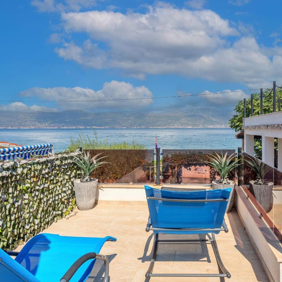 Holiday House Iva สลาทิเน ภายนอก รูปภาพ